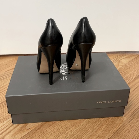Vince Camuto Black Platform Pump Heels 35 size 5 - Picture 2 of 2